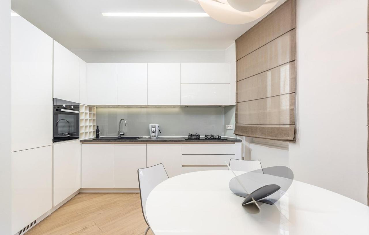Apartments Tizi 罗维尼 外观 照片